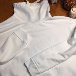 Under Armour sweatshirt